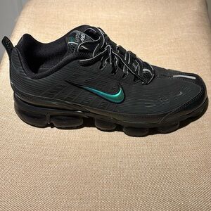 Men Nike VaporMax 360